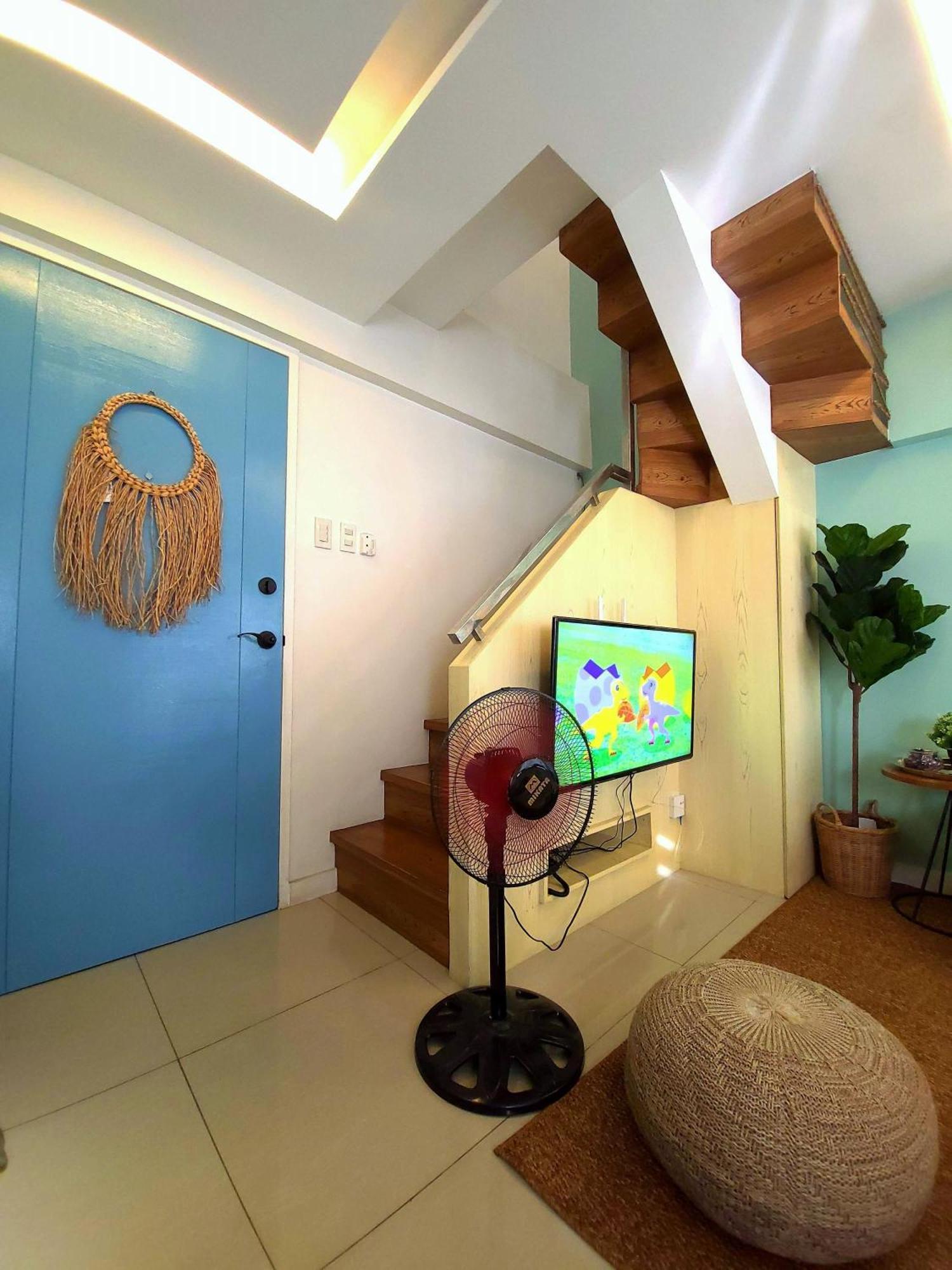 Muggle Stay Guest House - Bonifacio Global City Taguig Манила Экстерьер фото