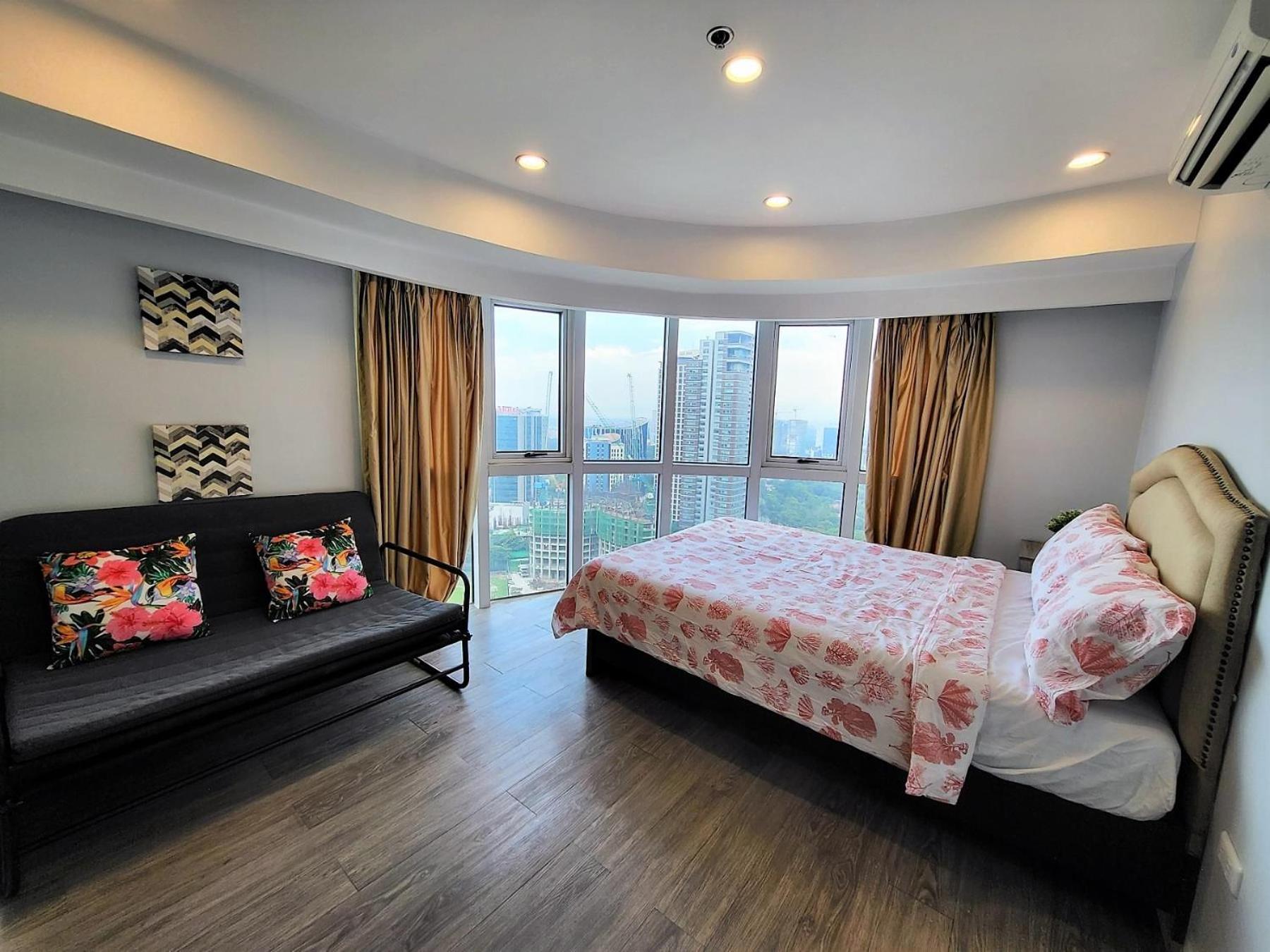 Muggle Stay Guest House - Bonifacio Global City Taguig Манила Экстерьер фото