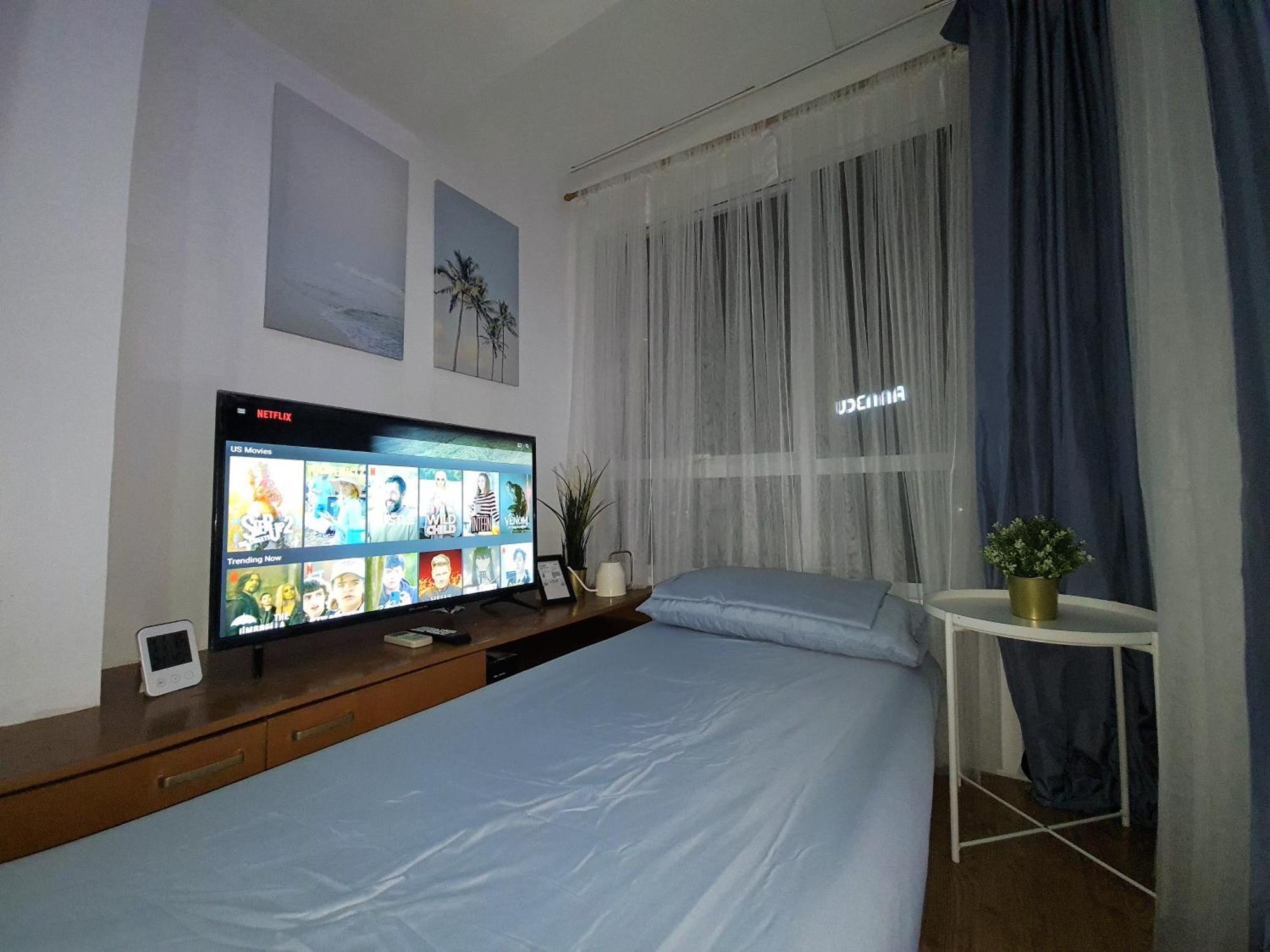 Muggle Stay Guest House - Bonifacio Global City Taguig Манила Номер фото