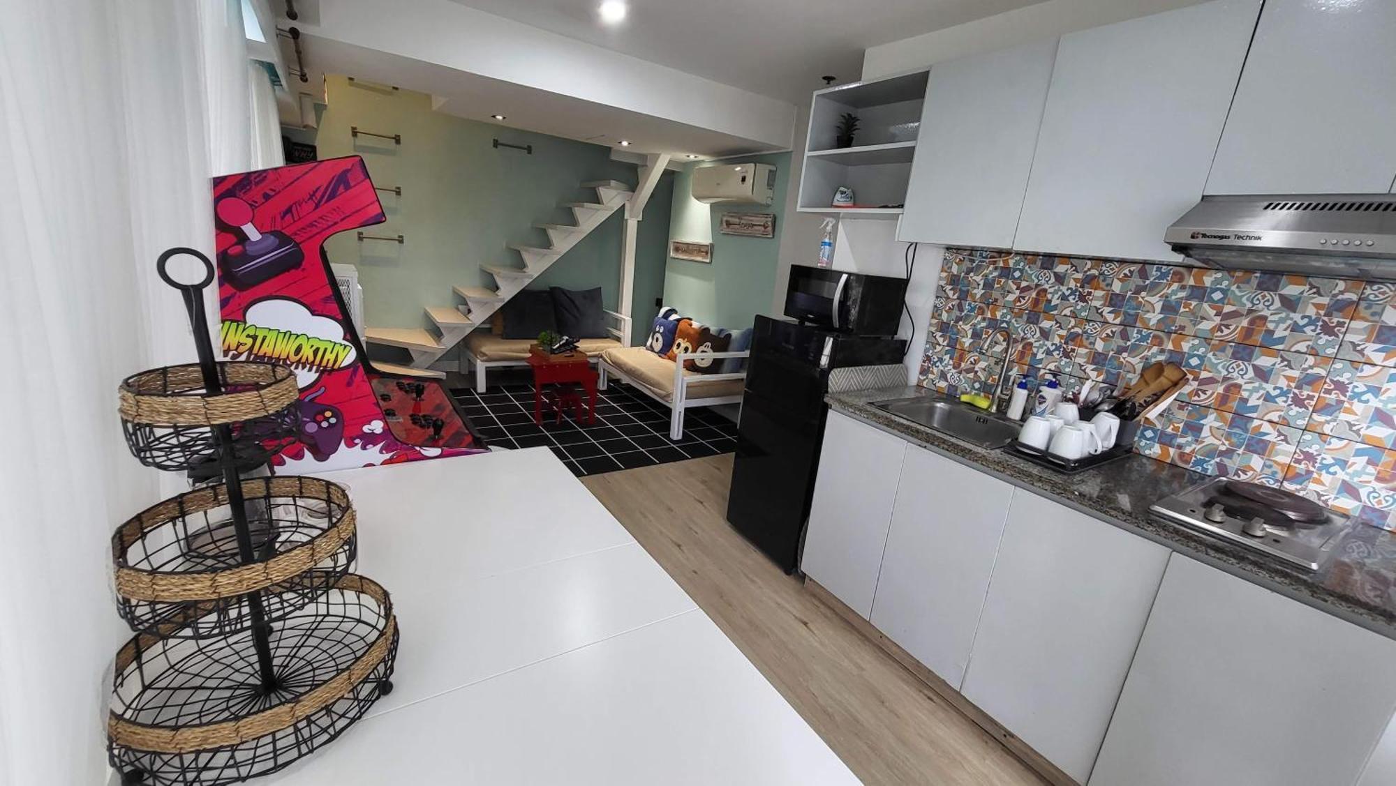 Muggle Stay Guest House - Bonifacio Global City Taguig Манила Номер фото