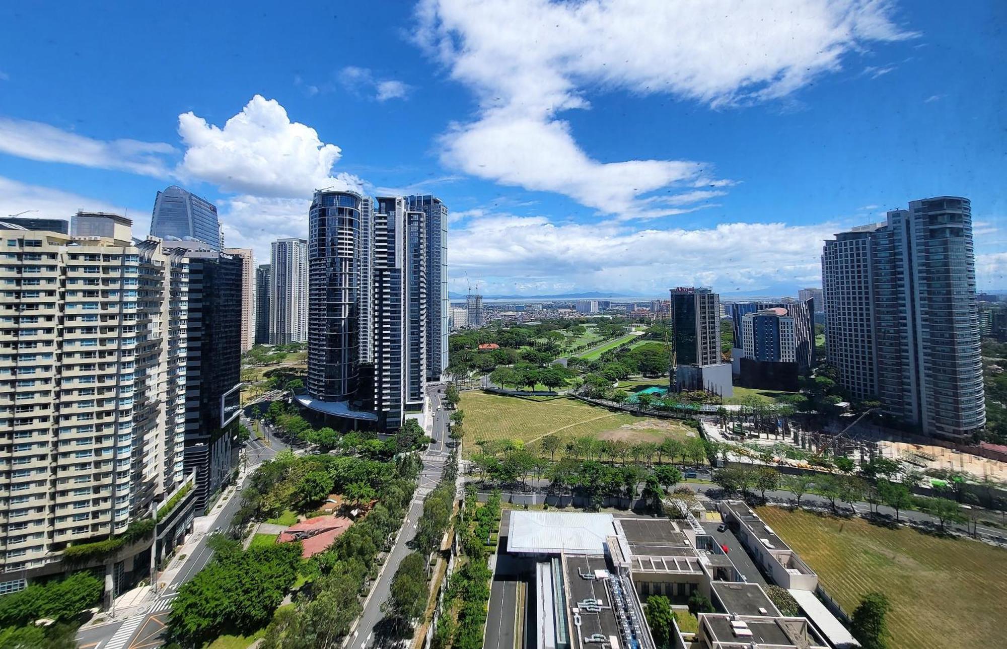 Muggle Stay Guest House - Bonifacio Global City Taguig Манила Номер фото